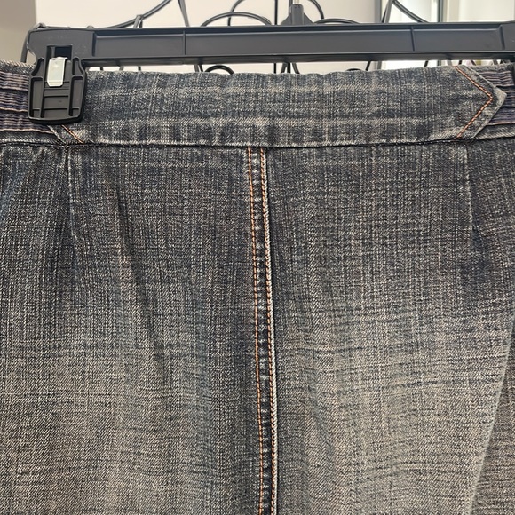 “7” DENIM MINISKIRT - Picture 4 of 9